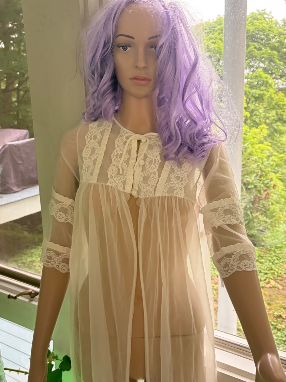Vintage Sheer Lace-Trim Long Peignoir - Cream - Picture 6 of 7